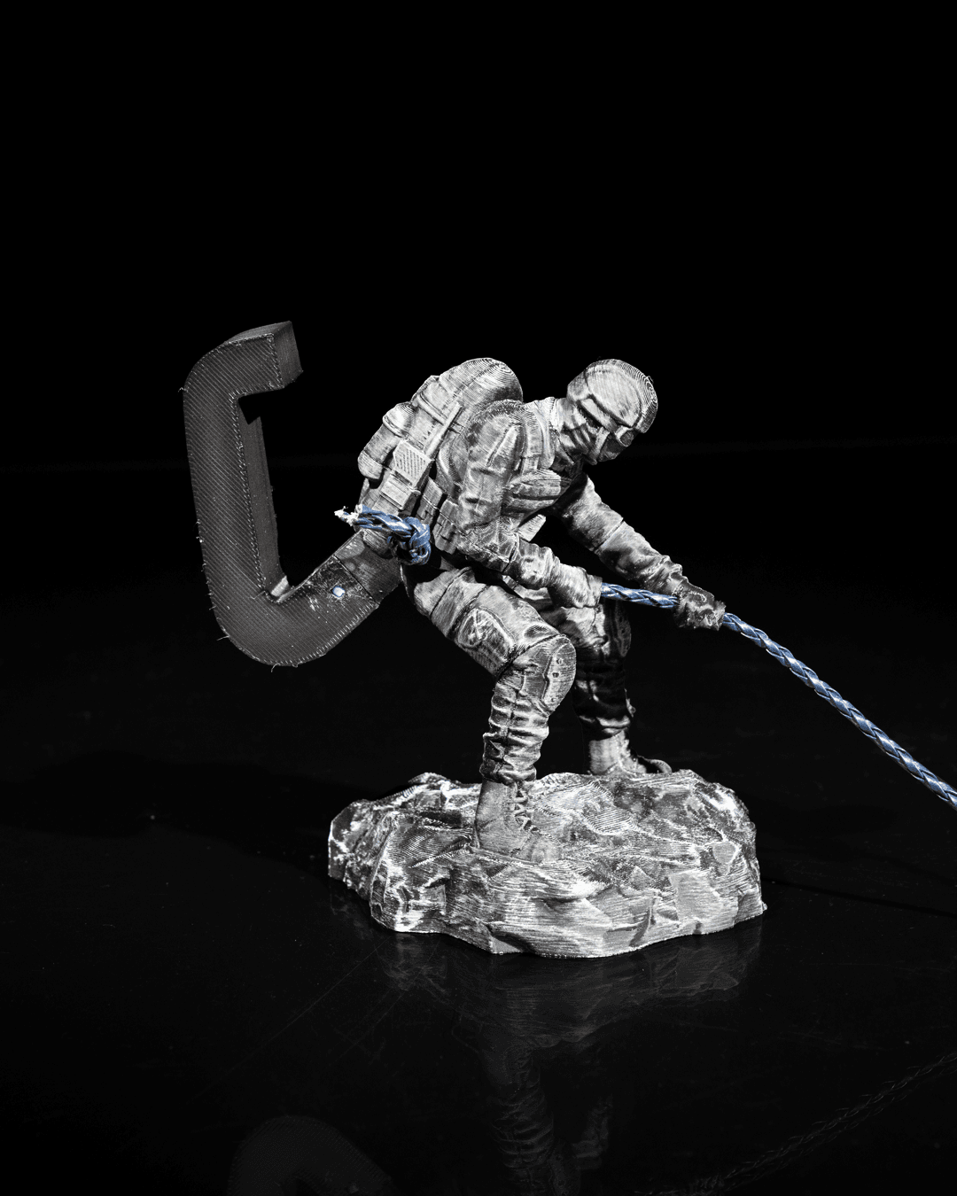 Abseiling Soldier Gaming Controller & Headset Holder