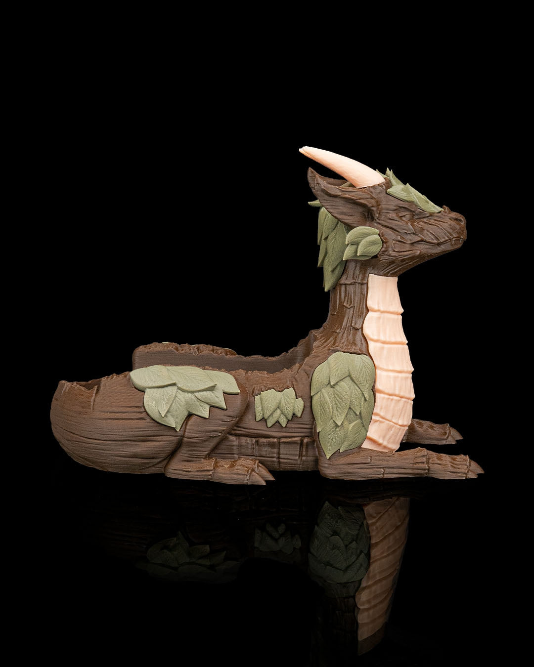 Barkscale Sentinel Dragon Planter – Fantasy Wooden Guardian Pot | 3D Printed Mythical Home & Garden Décor