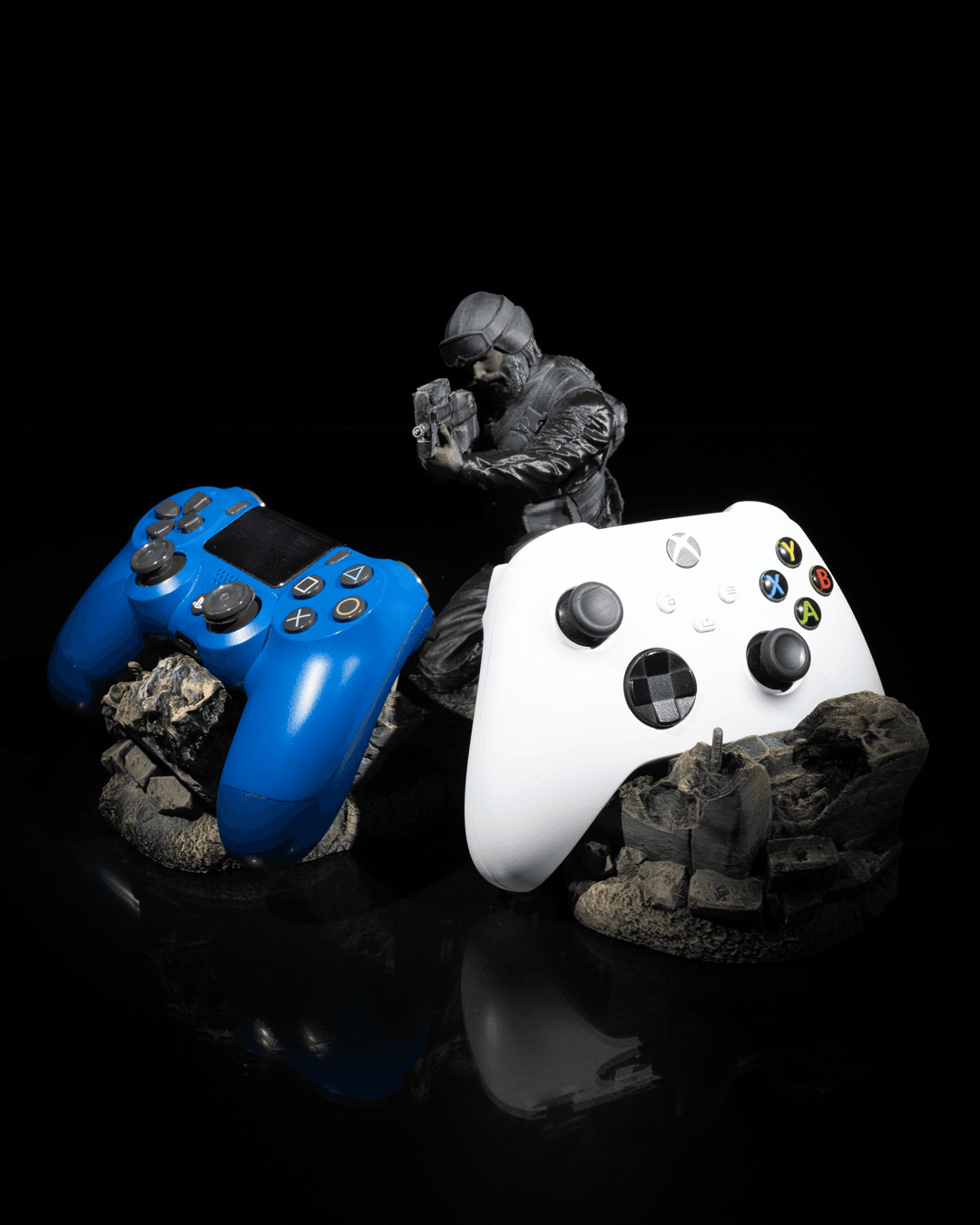 Barricade Soldier Gaming Controller Holder Stand