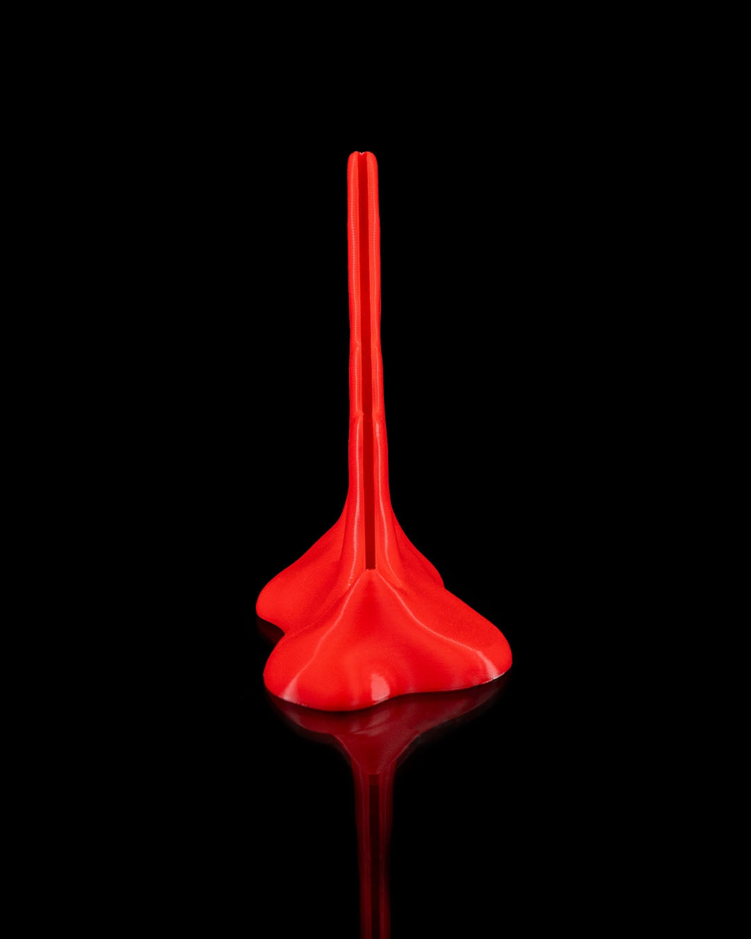 Bloody Knife Holder Stand – Horror Kitchen Decor | Creepy Halloween Prop | 3D Printed Bloody Drip Knife Stand for Scary Party