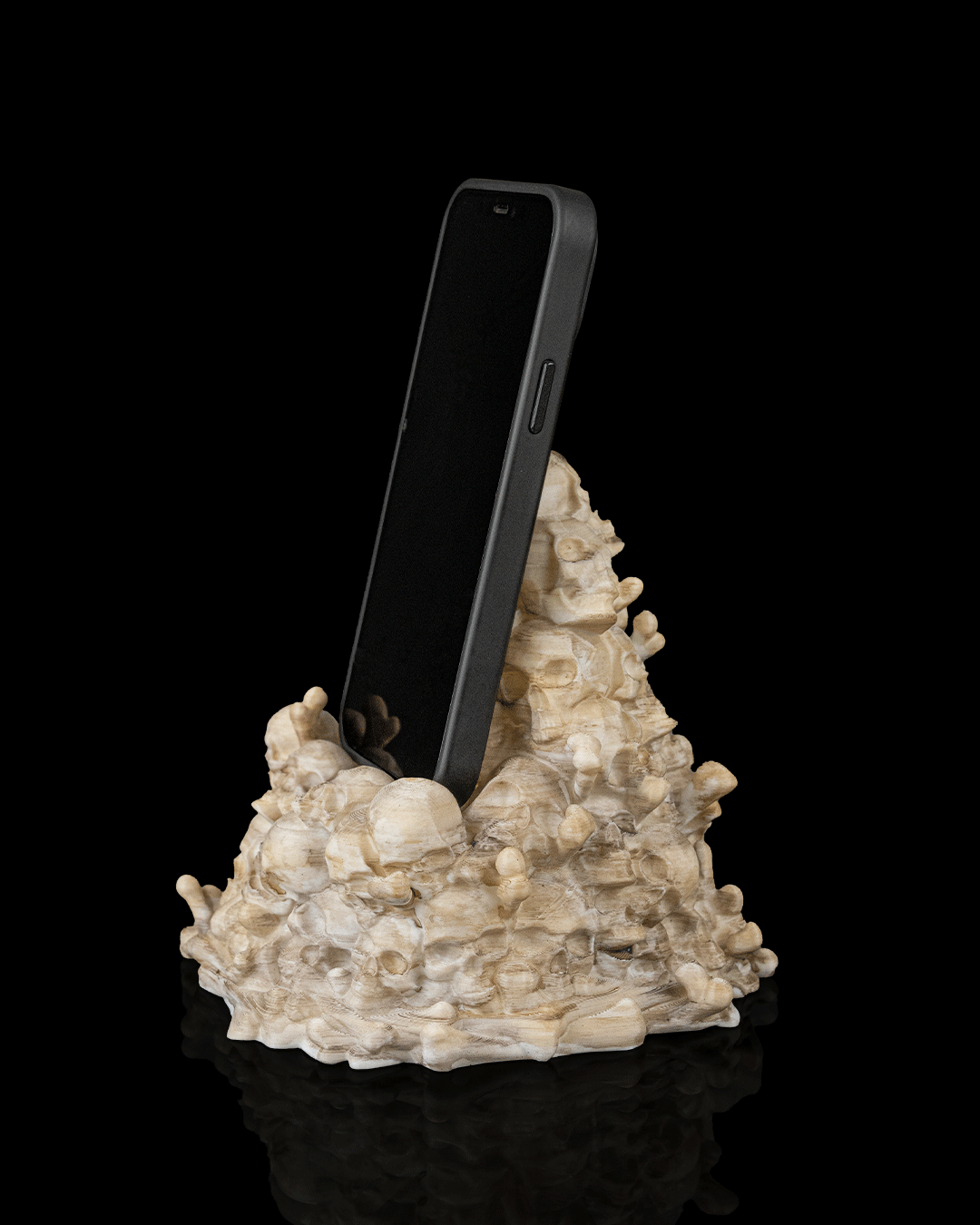 Bone Throne Phone Holder – Gothic Skull Smartphone Stand | 3D Printed Horror Desk Accessory | Spooky Halloween Phone Dock
