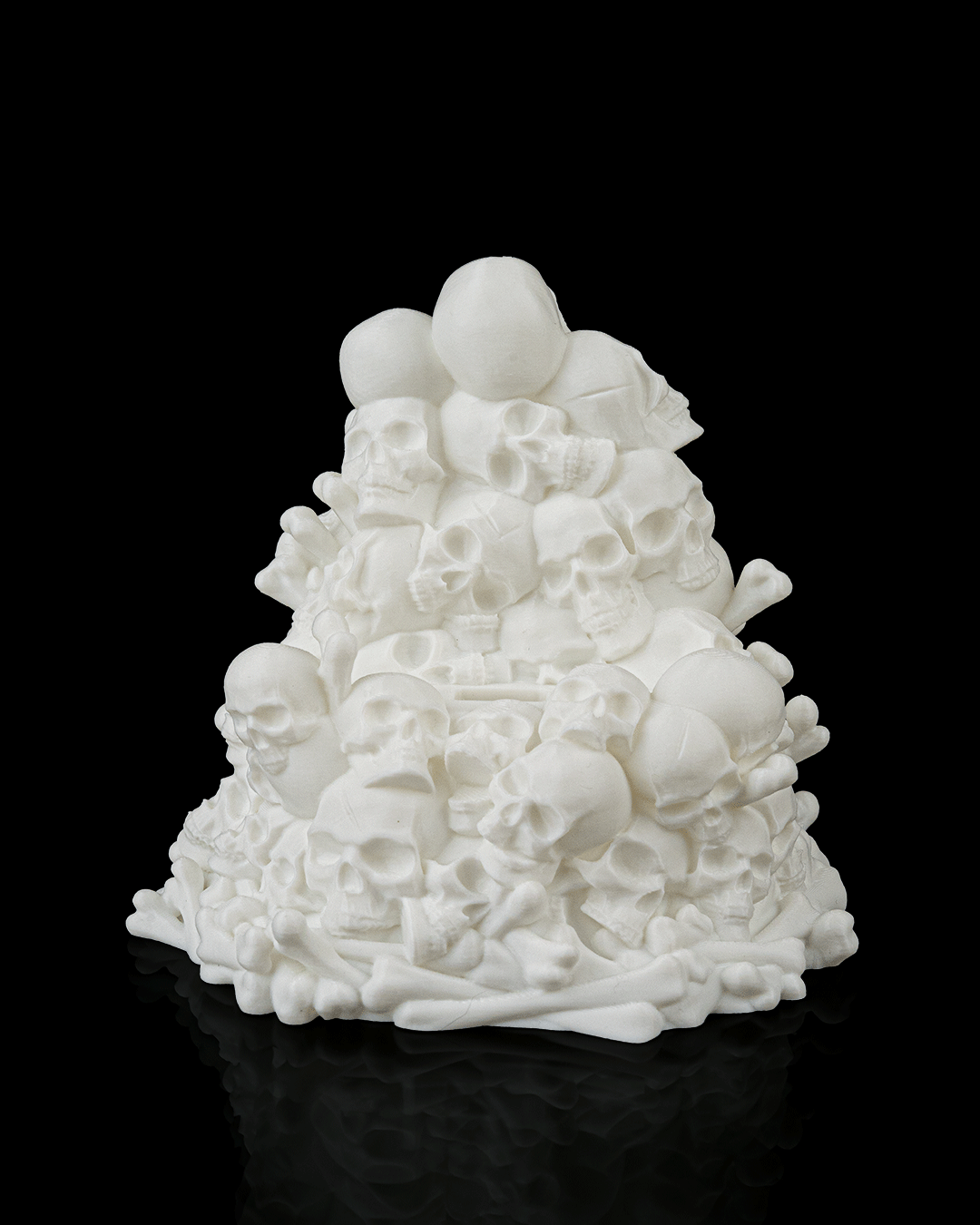 Bone Throne Phone Holder – Gothic Skull Smartphone Stand | 3D Printed Horror Desk Accessory | Spooky Halloween Phone Dock