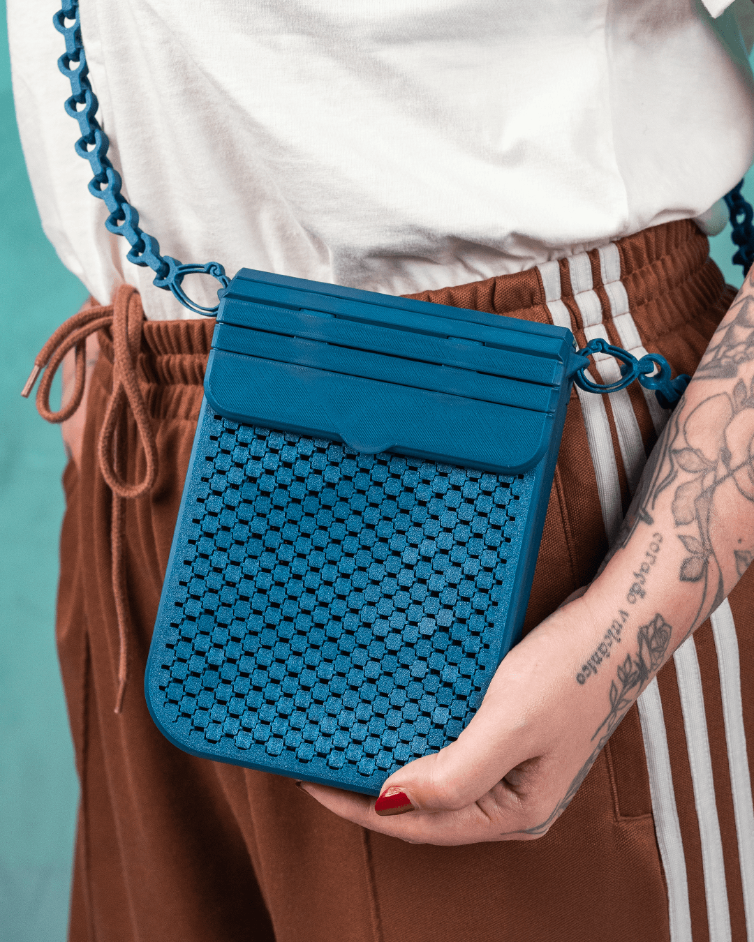 The Marlowe Mesh Purse – 3D Printed Crossbody Bag | Modern Geometric Handbag with Custom Strap Length