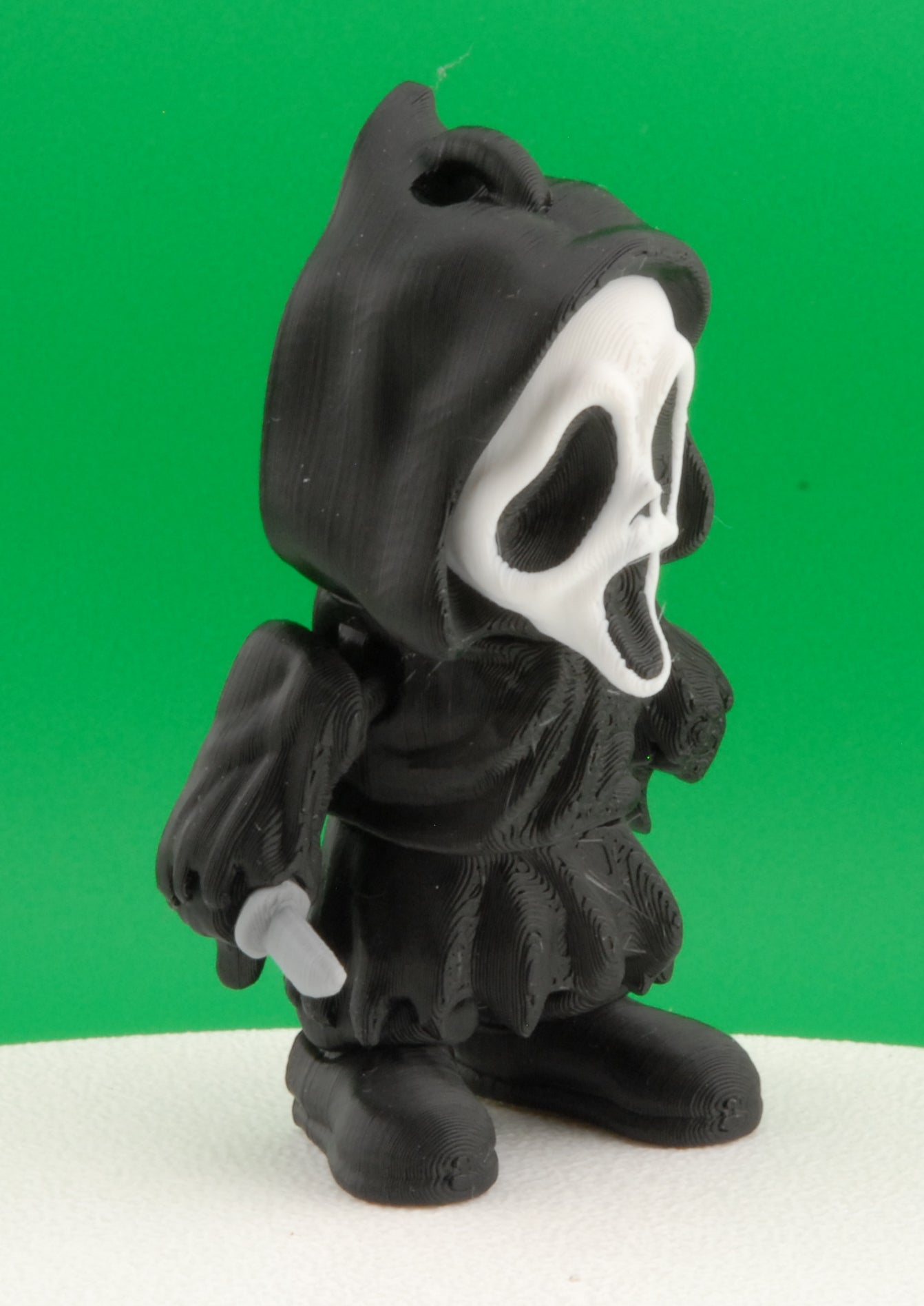 Ghostface Figure – Scream Horror Articulated Collectible | 3D Printed Slasher Toy | Ghostface Keychain or Halloween Figurine