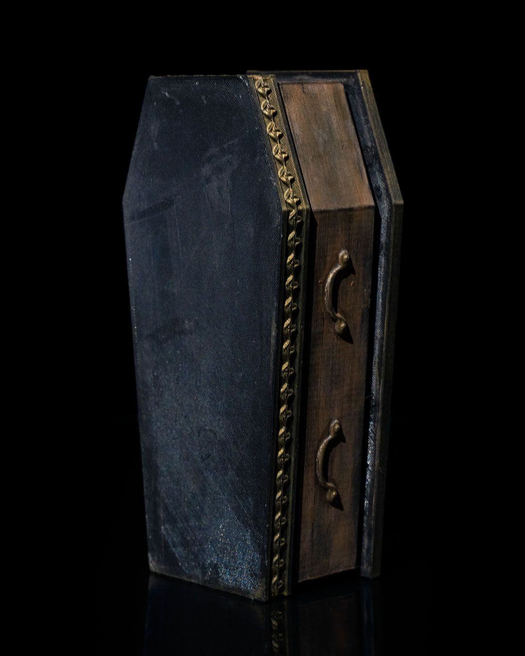 Dracula’s Slumber Vampire in Coffin Halloween Display