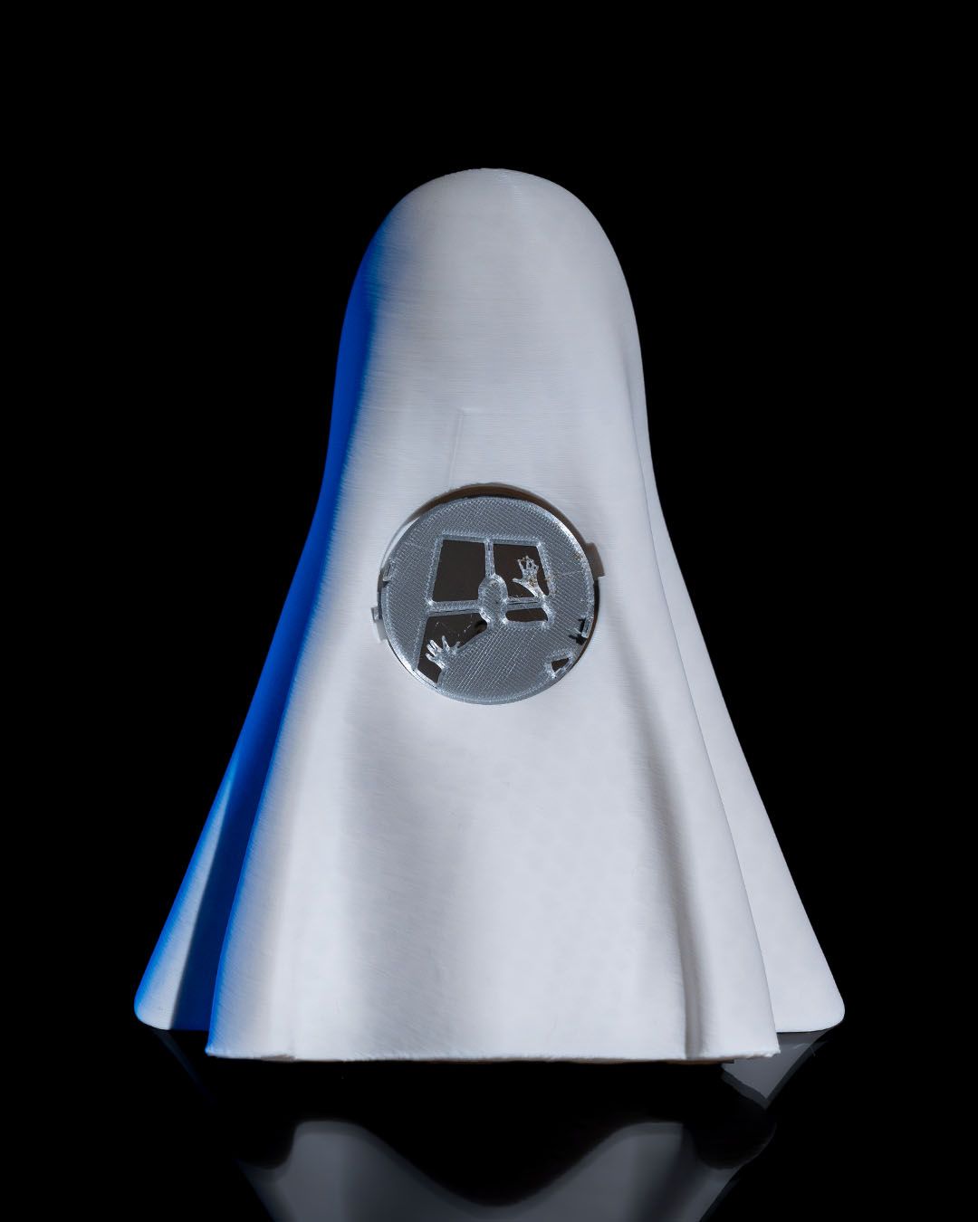 Ghostly Presence Halloween Light – Spooky Ghost Lamp with Wall Projection | 3D Printed Haunted House Décor Night Light