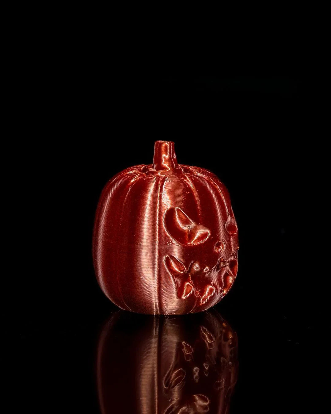 Hairy Pumpkin Keychain β Spooky, Silly, and Stress-Relieving! - Fusion Layer 3D