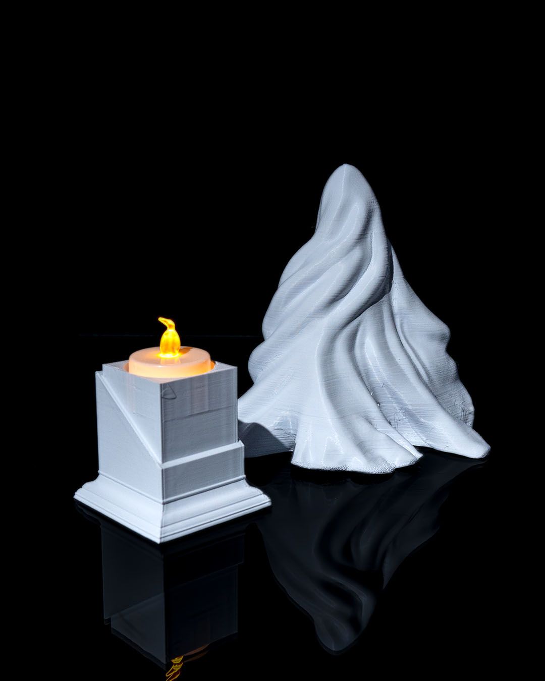 Haunting Ghosts Set of 3 Light Up Halloween Figures