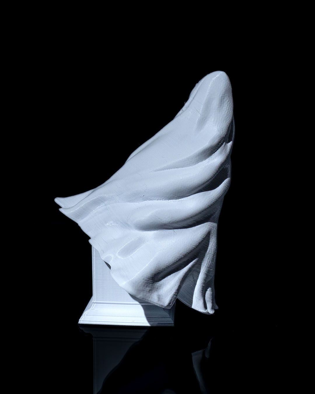 Haunting Ghosts Set of 3 Light Up Halloween Figures