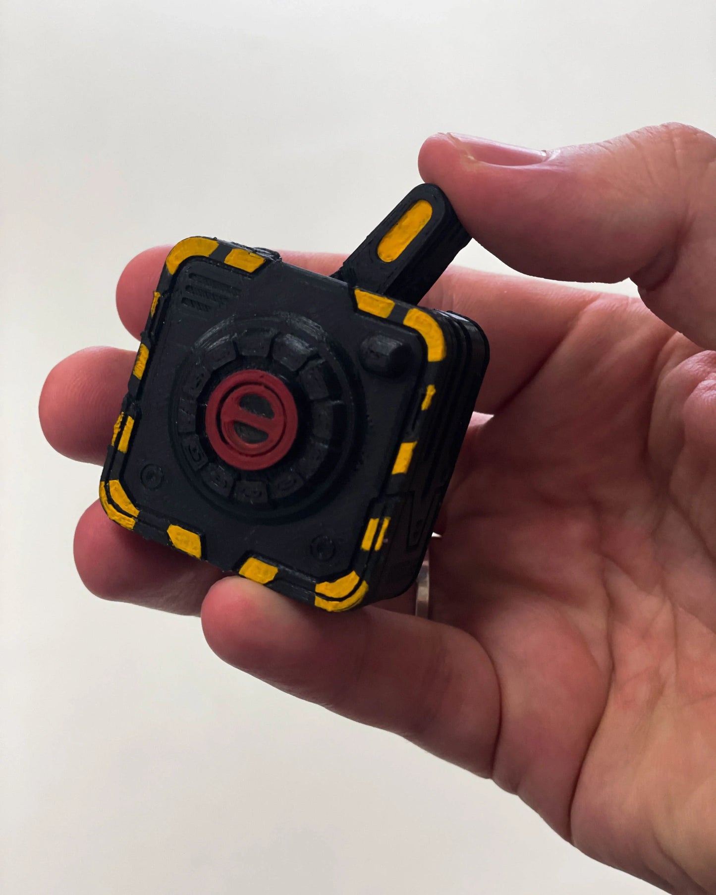 Anti-Stress Fidget Button - Fusion Layer 3D