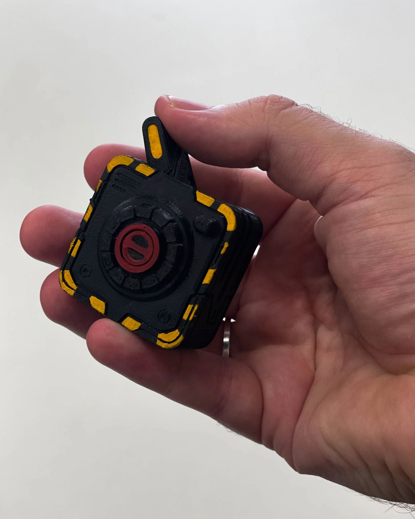 Anti-Stress Fidget Button - Fusion Layer 3D