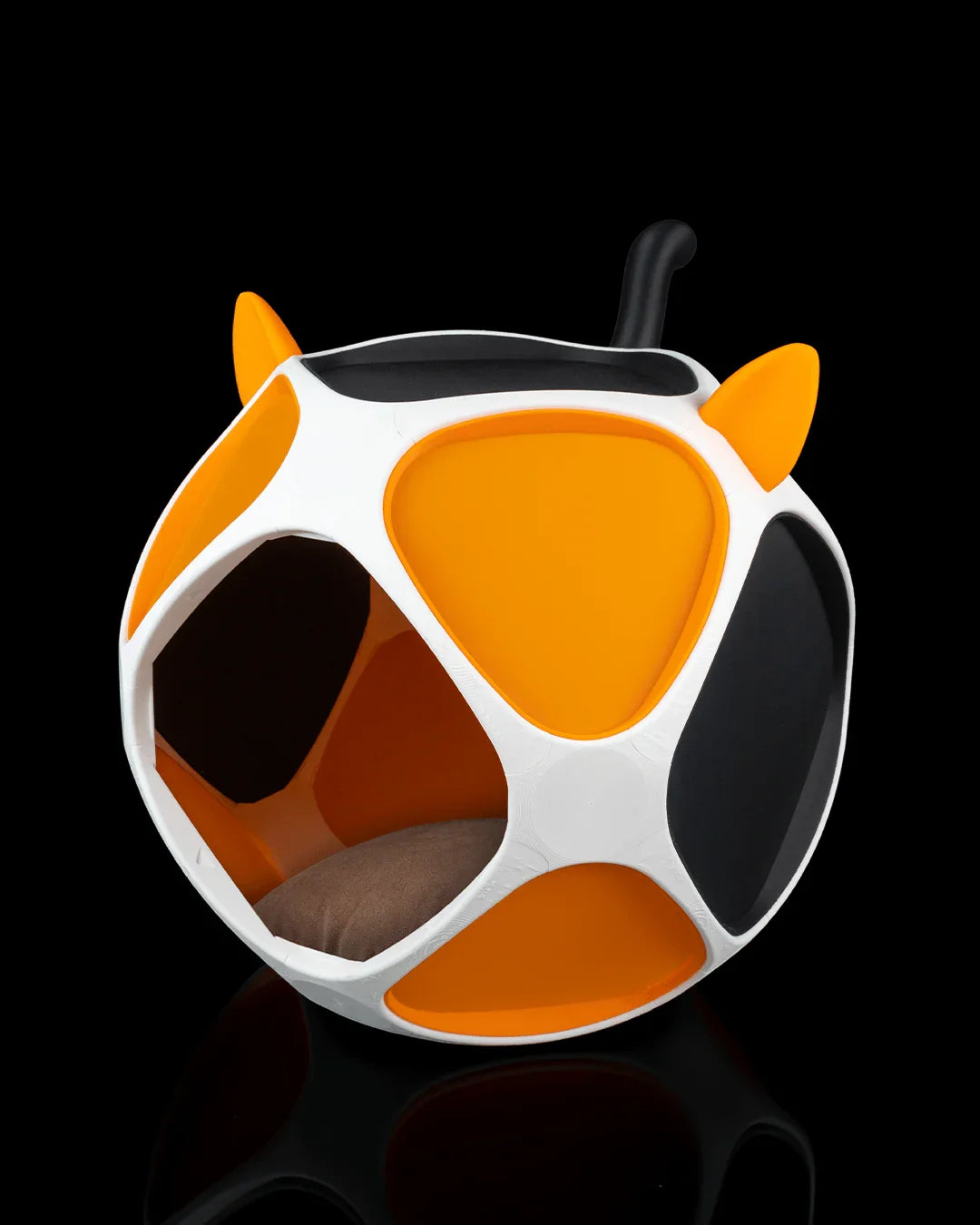 Meow Pet Pod – Where Catitude Meets Comfort - Fusion Layer 3D