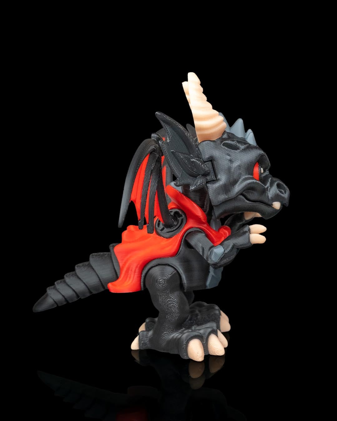 Night Fang Dragon Figurine – Dracoween Vampire Dragon Statue | Gothic Halloween Dragon Collectible | Fantasy Horror Home Décor (15cm)