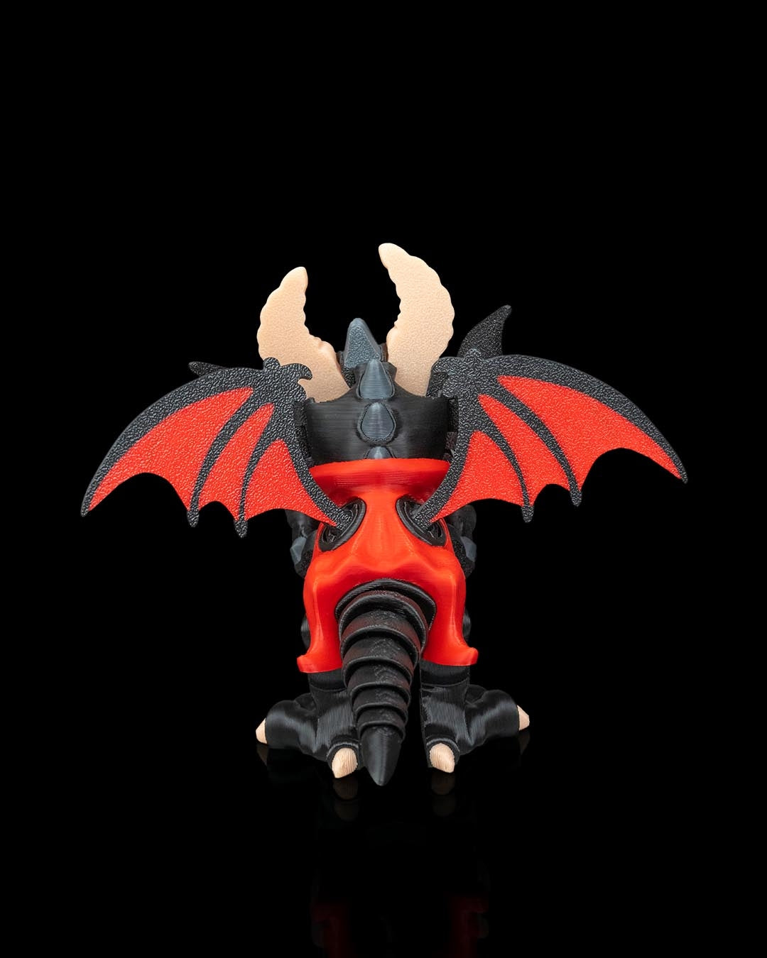 Night Fang Dragon Figurine – Dracoween Vampire Dragon Statue | Gothic Halloween Dragon Collectible | Fantasy Horror Home Décor (15cm)