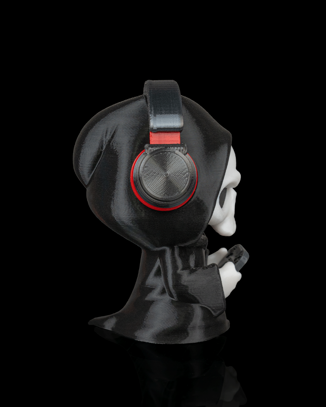 Gamer Reaper Figurine – Grim Reaper with Headphones | 3D Printed Halloween Collectible | Killer Holidays Collection