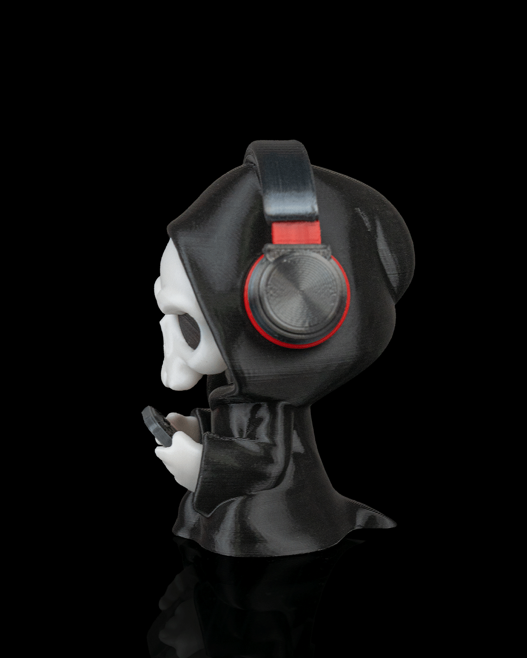 Gamer Reaper Figurine – Grim Reaper with Headphones | 3D Printed Halloween Collectible | Killer Holidays Collection