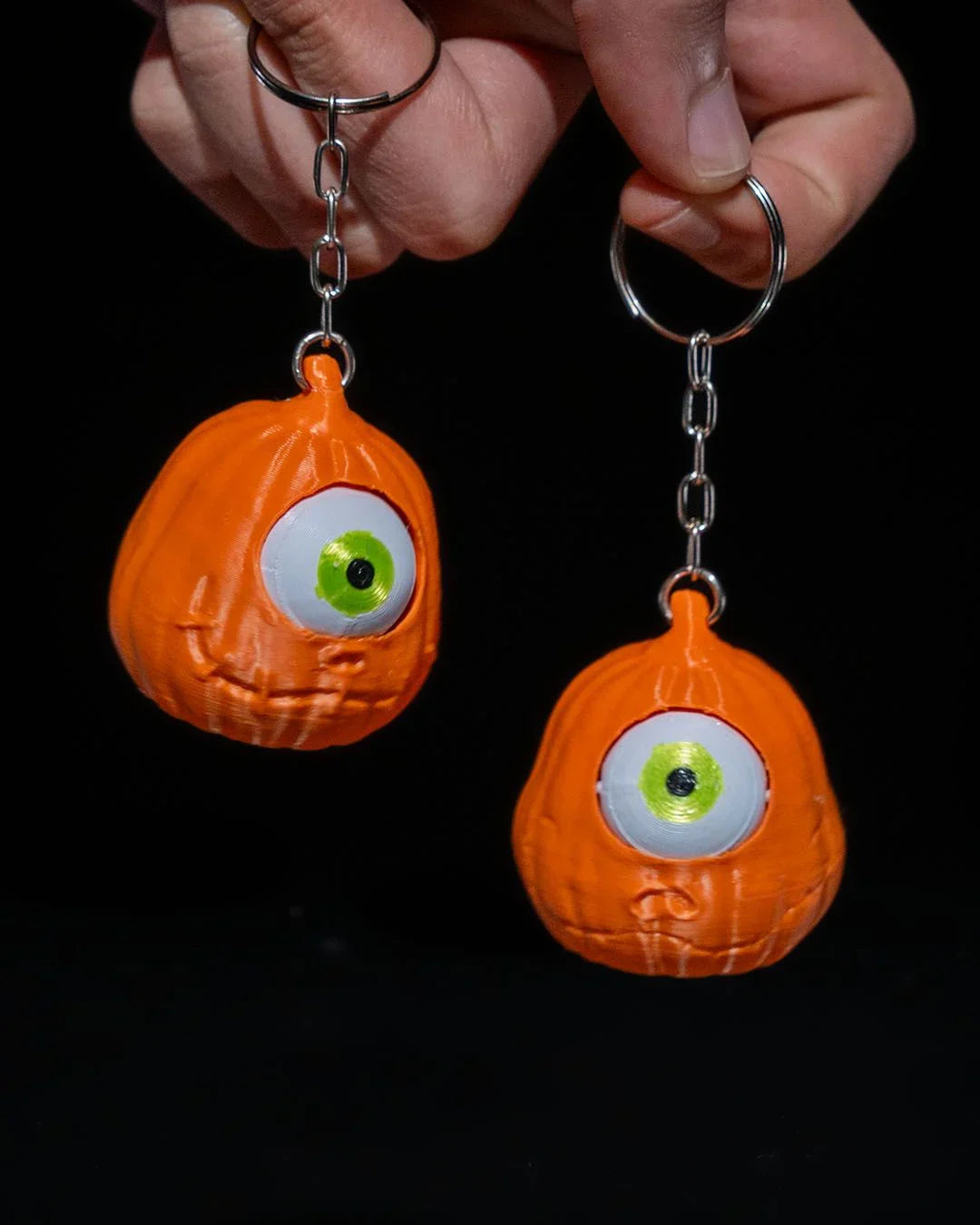Pumpkin Eyeball Fidget Keychain – Creepy & Clickable! - Fusion Layer 3D