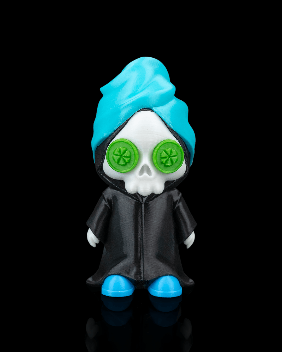 Spa Day Reaper Figurine – Grim Reaper with Towel and Cucumbers | 3D Printed Halloween Collectible | Killer Holidays Collection
