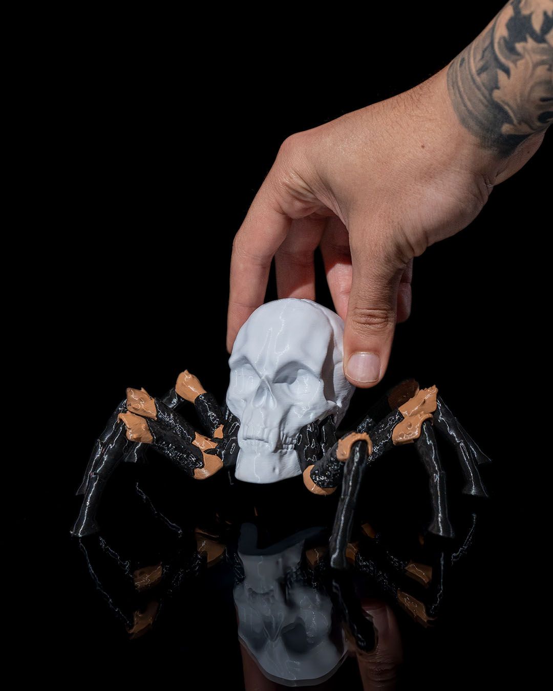 Skull Spider Articulated Halloween Decoration