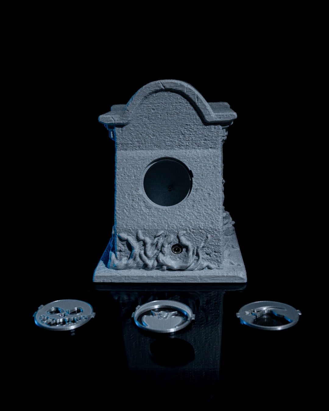 Haunted Tombstone Halloween Light – Grim Reaper Projection Lamp | 3D Printed Spooky Graveyard Décor with LED Glow