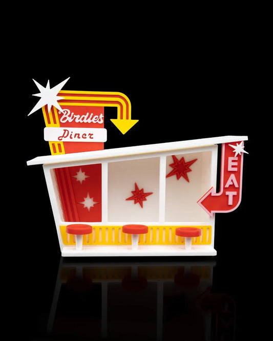 Birdie Diner – Retro-Style Bird Feeder for Backyard Guests - Fusion Layer 3D