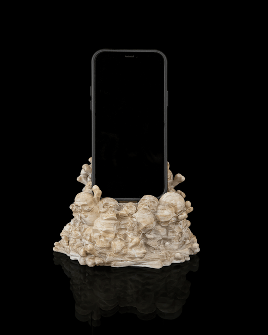 Bone Throne Phone Holder – Gothic Skull Smartphone Stand | 3D Printed Horror Desk Accessory | Spooky Halloween Phone Dock