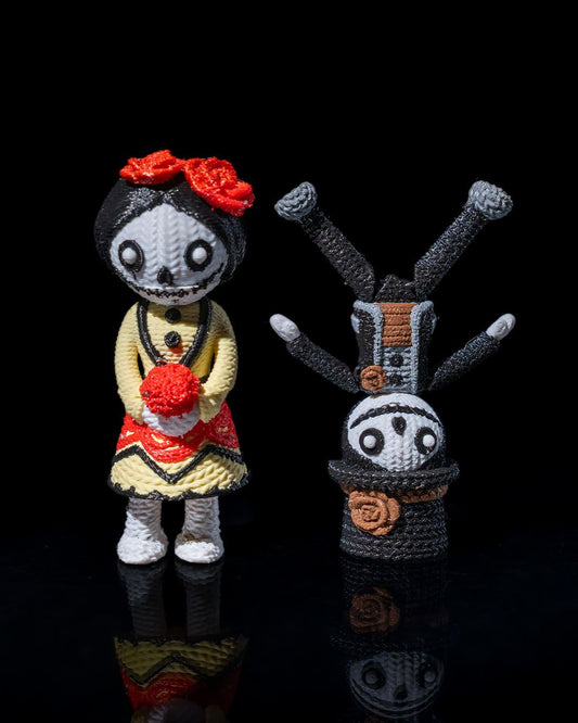 Knitted Love Skeleton Couple Figurines