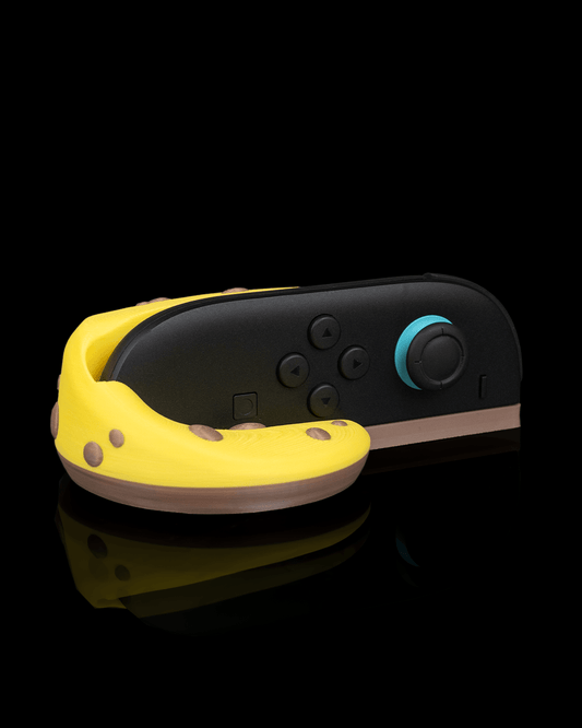 Peel Precision Mouse Grip – Banana Design Gaming Accessory | Comfortable Switch Controller Add-On for Better Grip & Fun Style