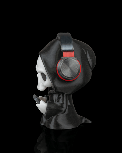 Gamer Reaper Figurine – Grim Reaper with Headphones | 3D Printed Halloween Collectible | Killer Holidays Collection