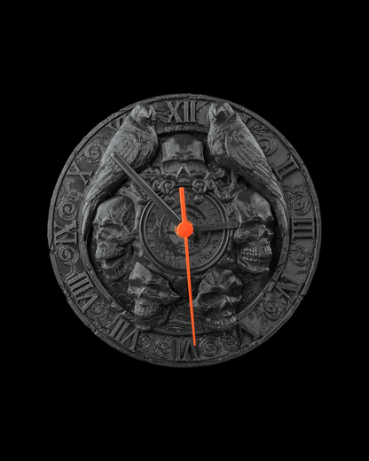 Skull Wall Clock – Gothic Raven Halloween Décor | The Last Hour 3D Printed Spooky Timepiece | Dark Home Accent Clock