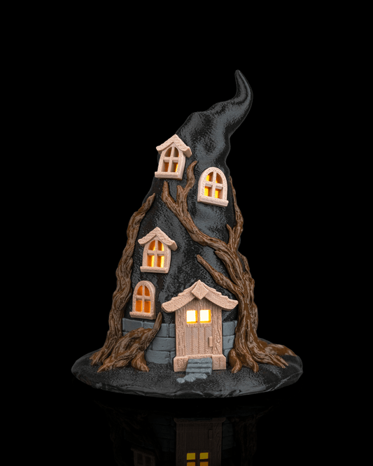 Witchstead Table Lamp – Haunted Witch Hat House with Glowing Windows | Spooky Halloween Gothic Home Décor | 3D Printed Creepy Cottage Lamp (18cm)