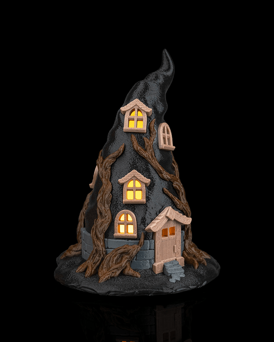 Witchstead Table Lamp – Haunted Witch Hat House with Glowing Windows | Spooky Halloween Gothic Home Décor | 3D Printed Creepy Cottage Lamp (18cm)