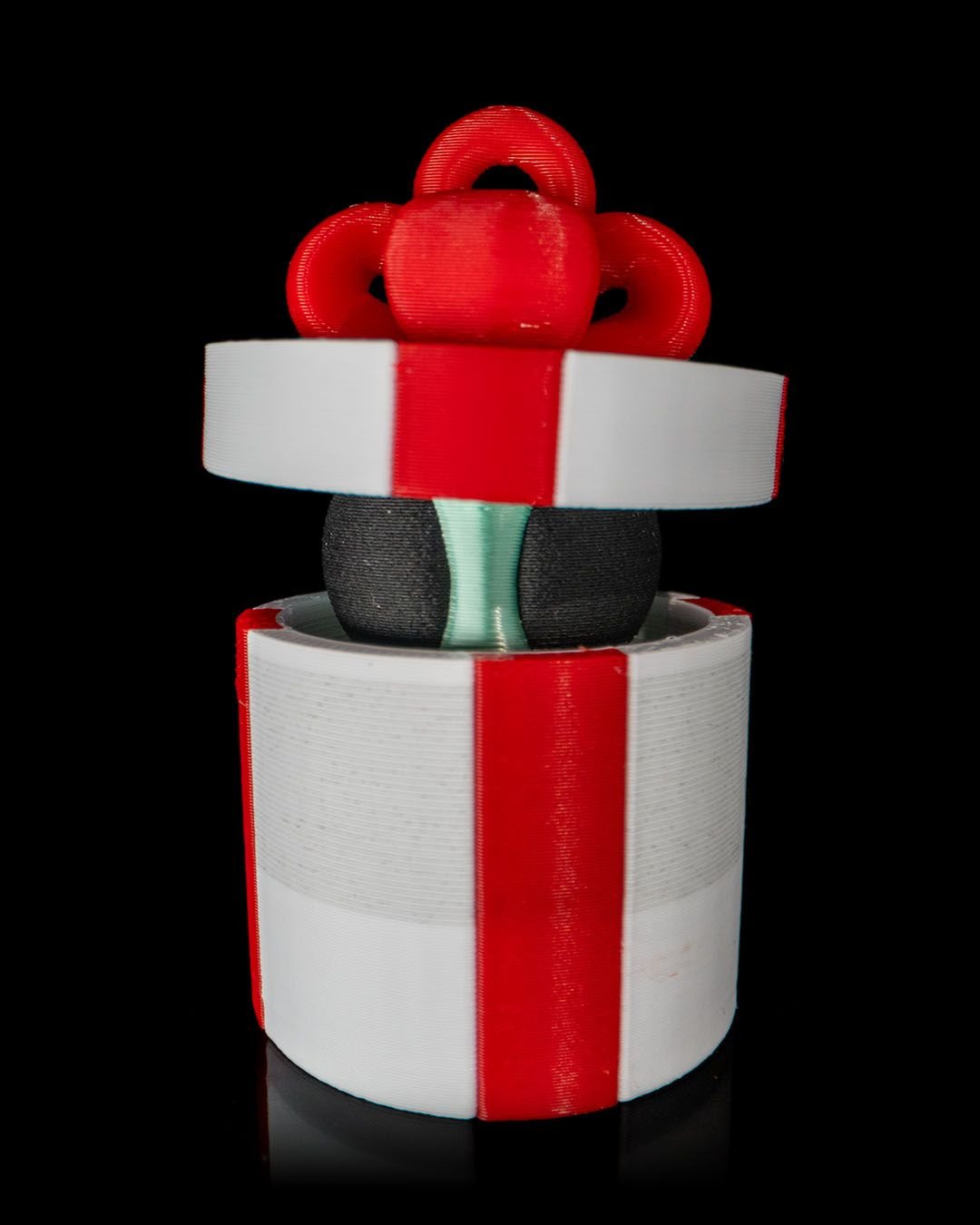 Christmas Gift Box Fidget Toy – Red and White Present Fidget for Holiday Stress Relief - Image 2