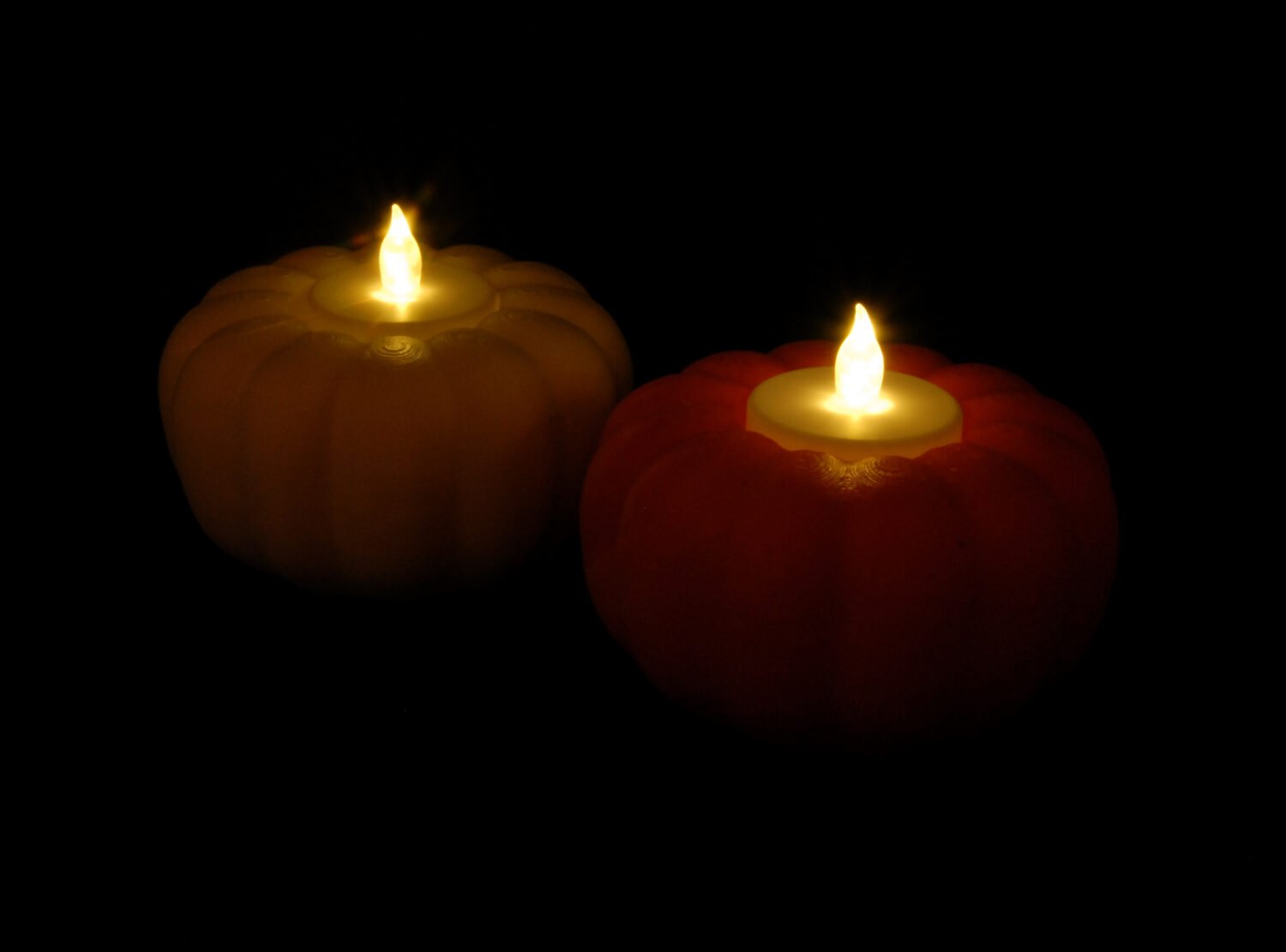 Pumpkin Tealight Candle Holders – 3D Printed Fall Décor Set of 2 | LED Candle Pumpkins with Tea Lights | Fusion Layer 3D Thanksgiving Accent - Image 2