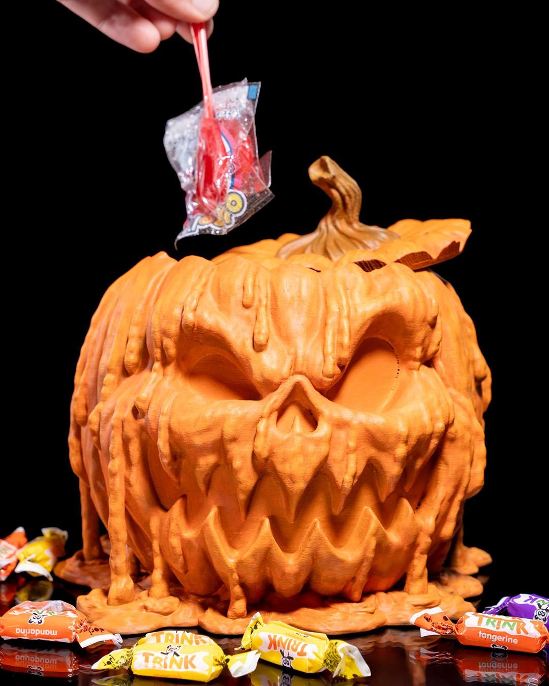 melting pumpkin candy dispenser – creepy jack o’ lantern halloween bowl | 3d printed pumpkin candy holder or led display