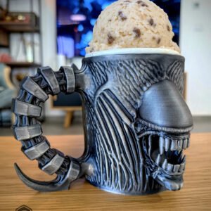 alien ice cream pint holder – 3d printed xenomorph inspired cozy | sci fi horror cup | left or right handle