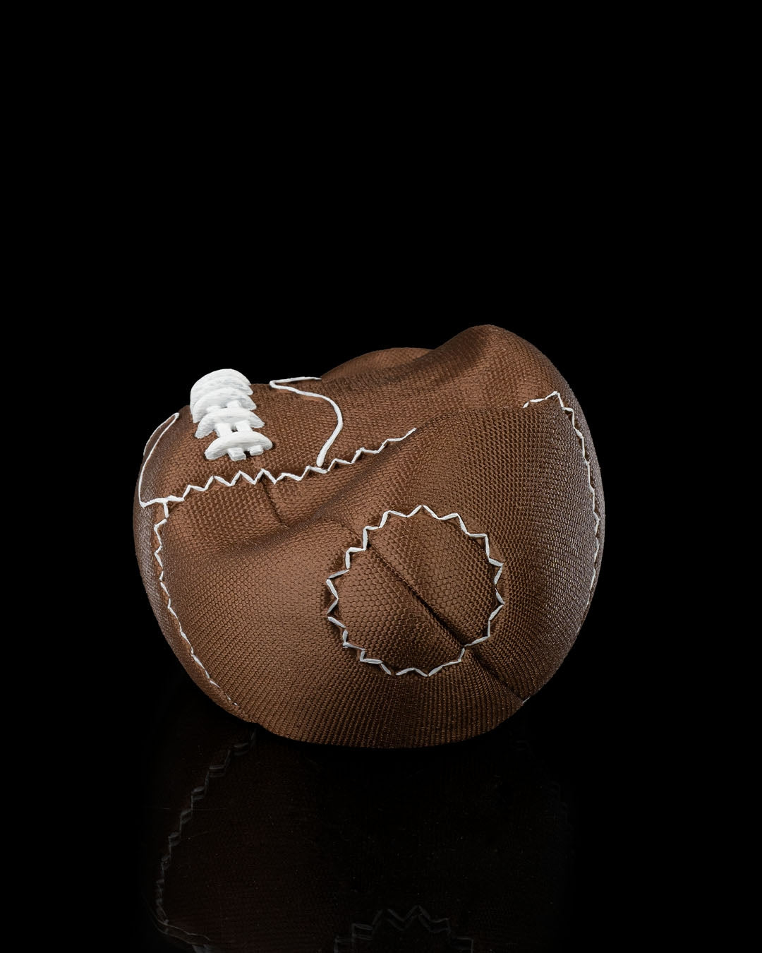 touchdown controller holder – 3d printed football stand | gaming accessory for ps5 & xbox controllers