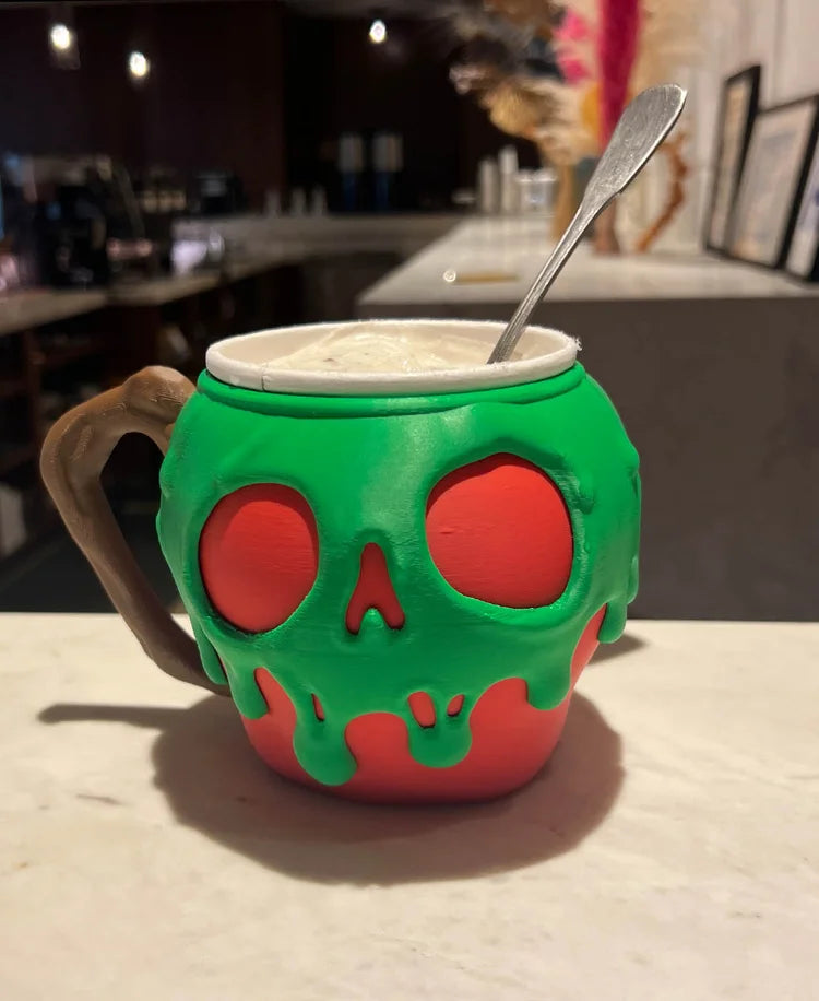 poison apple ice cream pint holder – 3d printed cozy with skull design | spooky fairytale cup | left or right handle