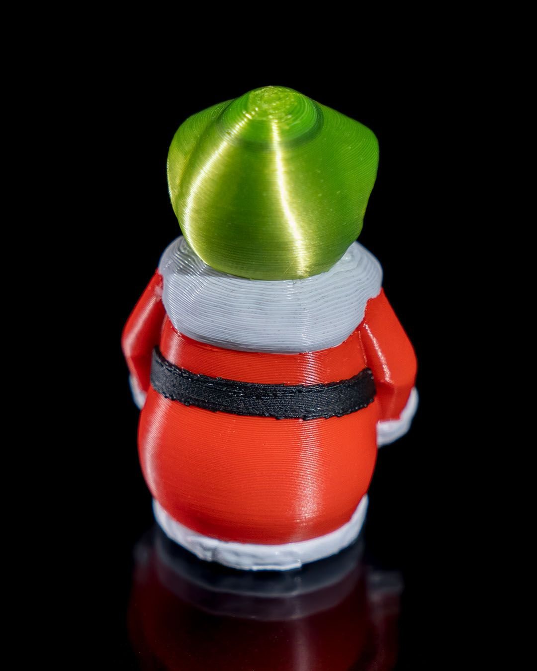 Mrs. San E.T. Claus Ornament – 3D Printed Christmas Alien Figure - Image 7