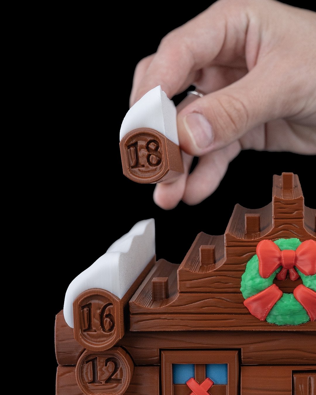 Santa’s Cabin Countdown – 3D Printed Christmas Advent Build - Image 9