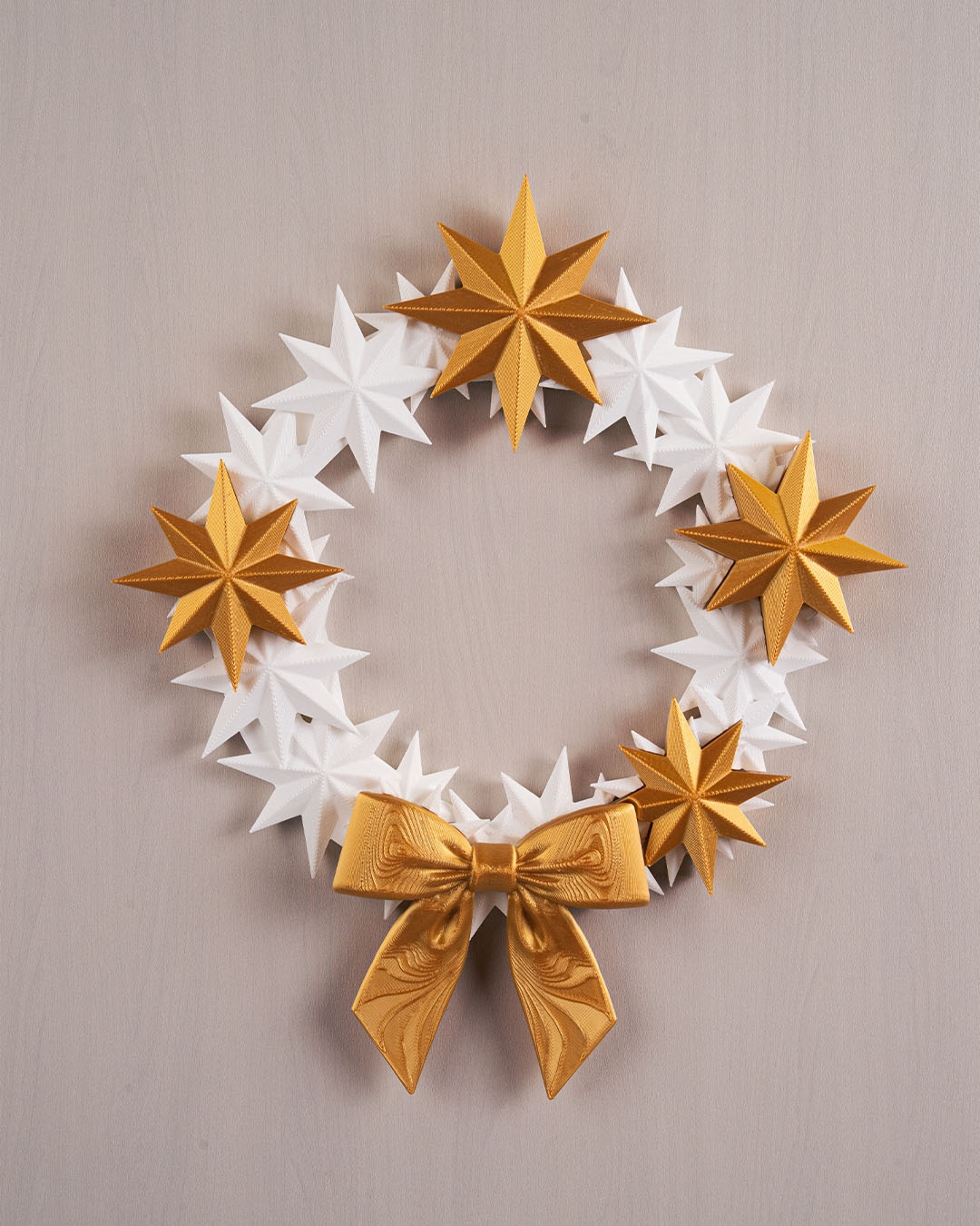 Twinkle Entry Wreath – 3D Printed Star-Themed Christmas Wreath - Image 3