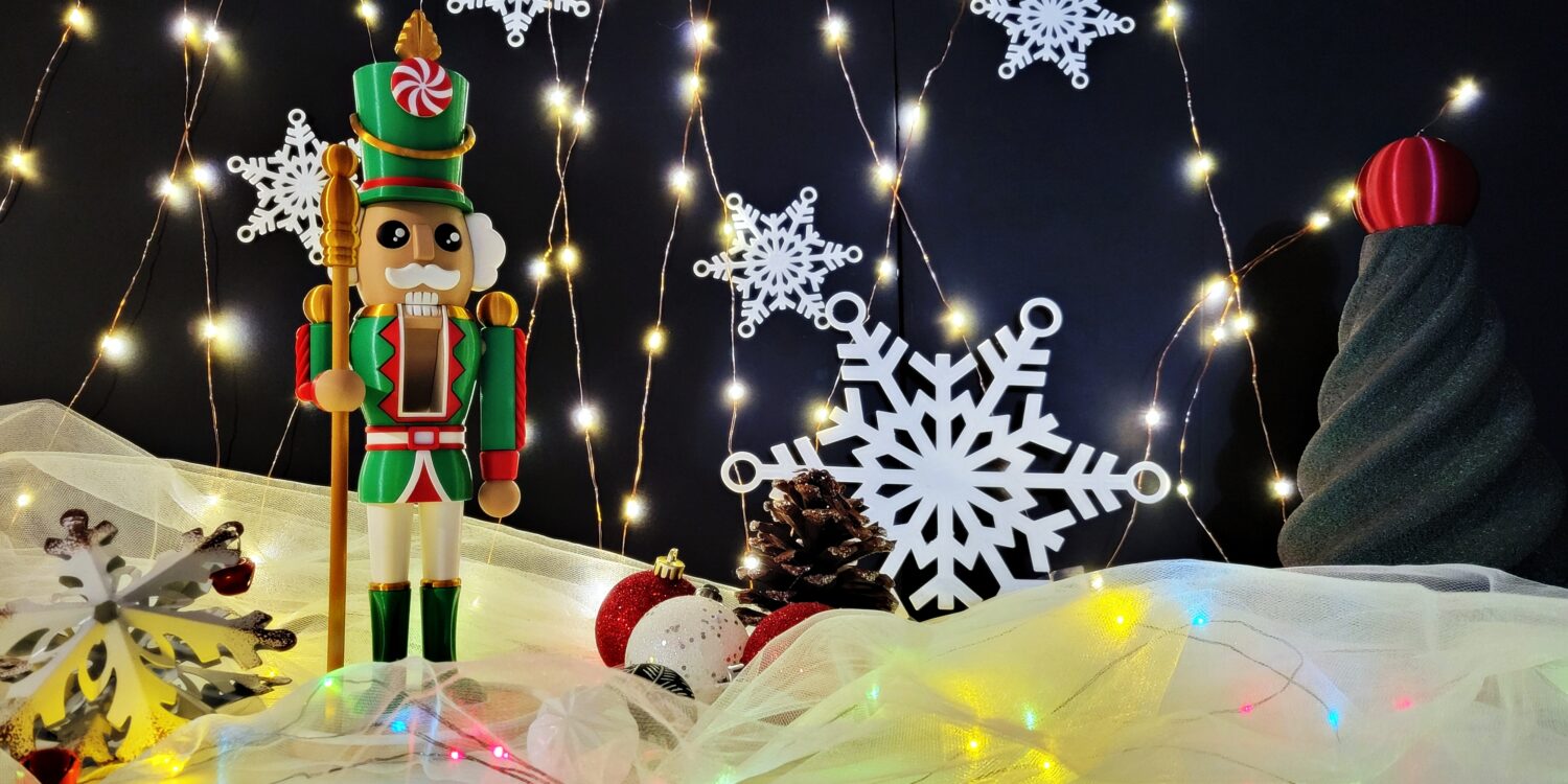 Large Nutcracker Christmas Decoration – 12" 3D Printed Holiday Display (Fusion Layer 3D) - Image 10